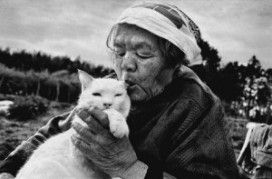 old-woman-and-cat-15-e1353009934641