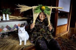 old-woman-and-cat-24-e1353010090811